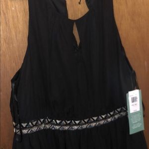 Formal black dress. Sleeveless 22.